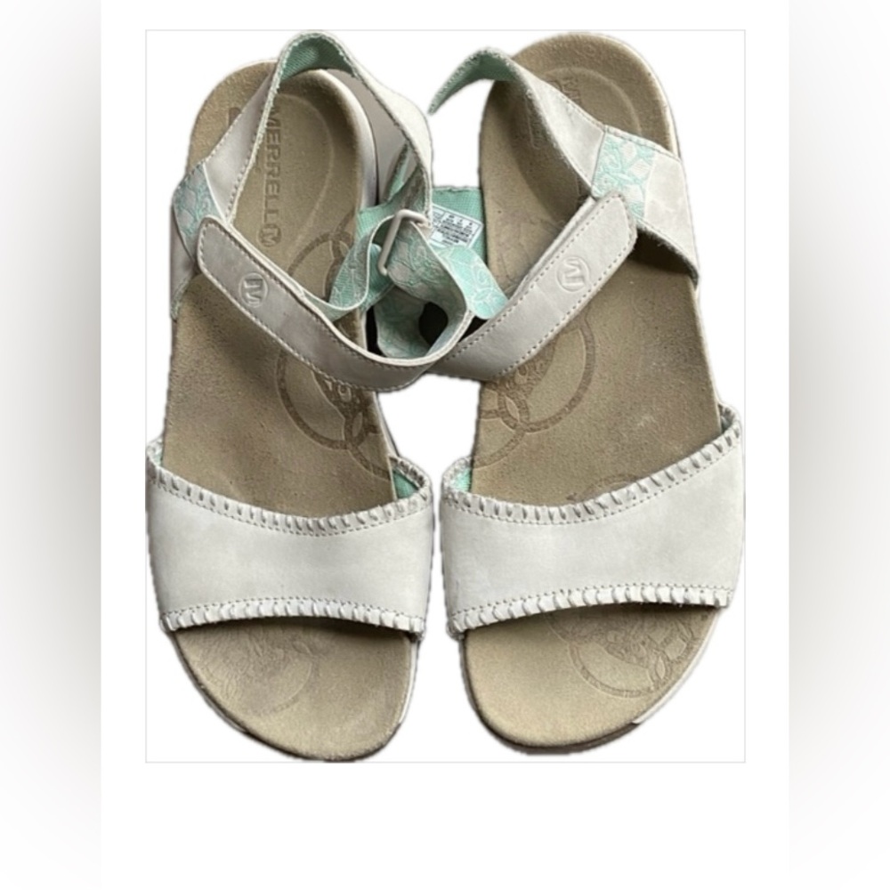 Merrell sandals size 7. - Picture 12 of 12